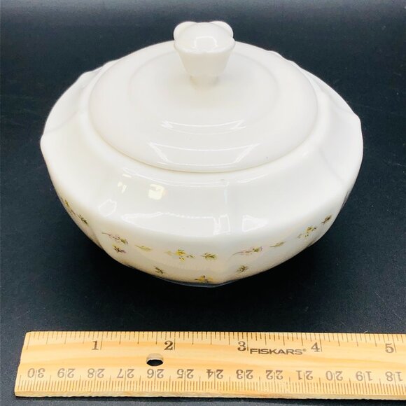 Vintage 50s Pastel Floral Porcelain Candy Sugar Bowl, Scalloped Edges - Picture 10 of 11